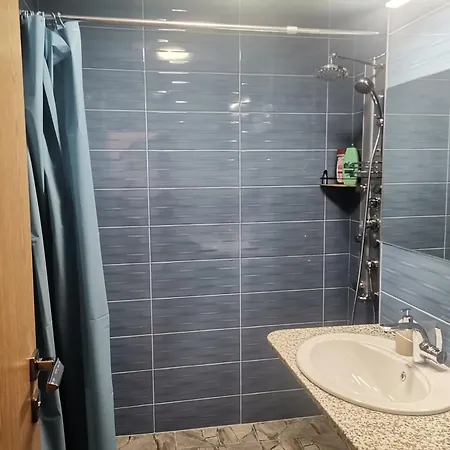 Large 3-bedroom Near Arena Appartamento Sofia